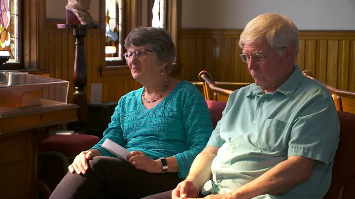 Parents of late Wisconsin astronaut Laurel Clark d...
