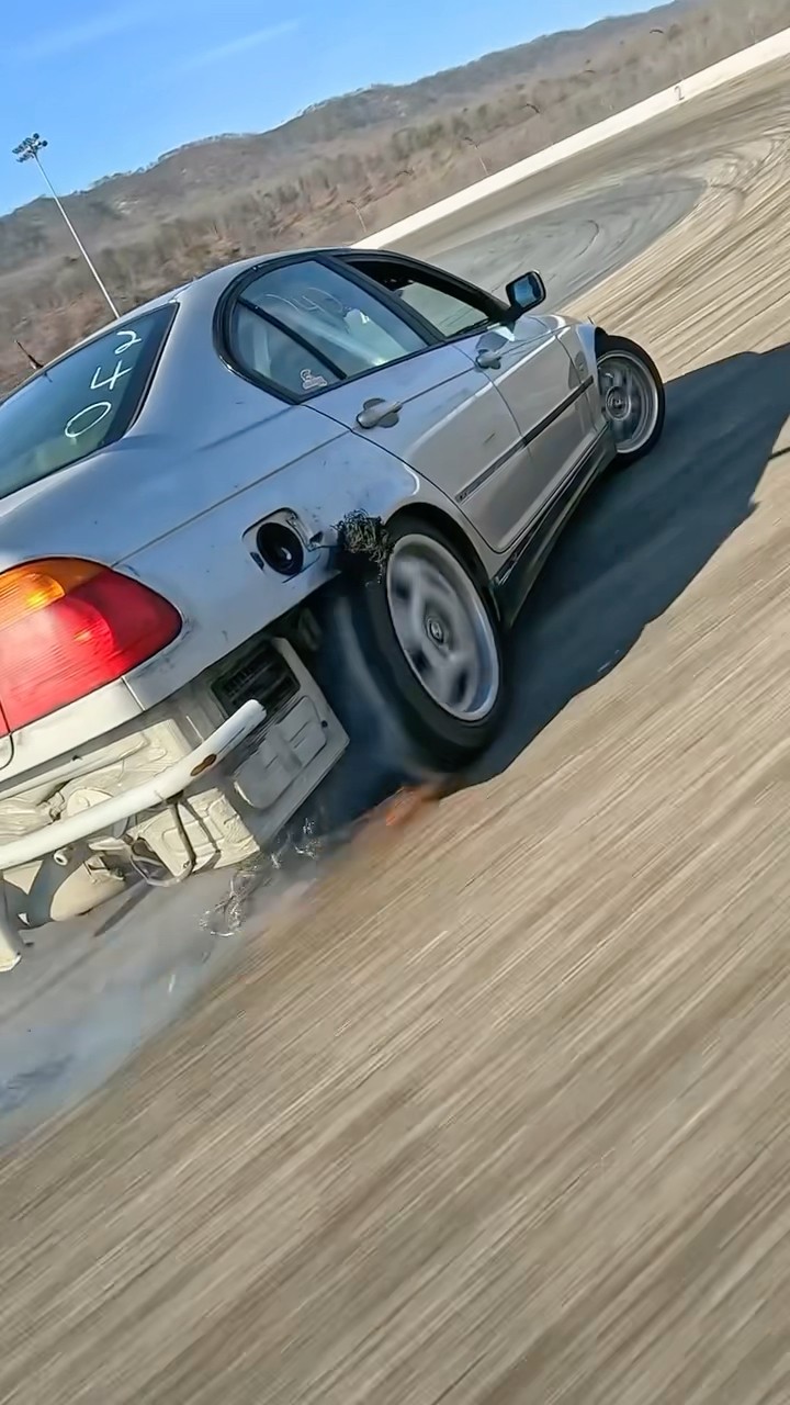 #JasonDeruloTV // Drifting #GotPermissionToPost From IG @senditsamfpv #SlowLow