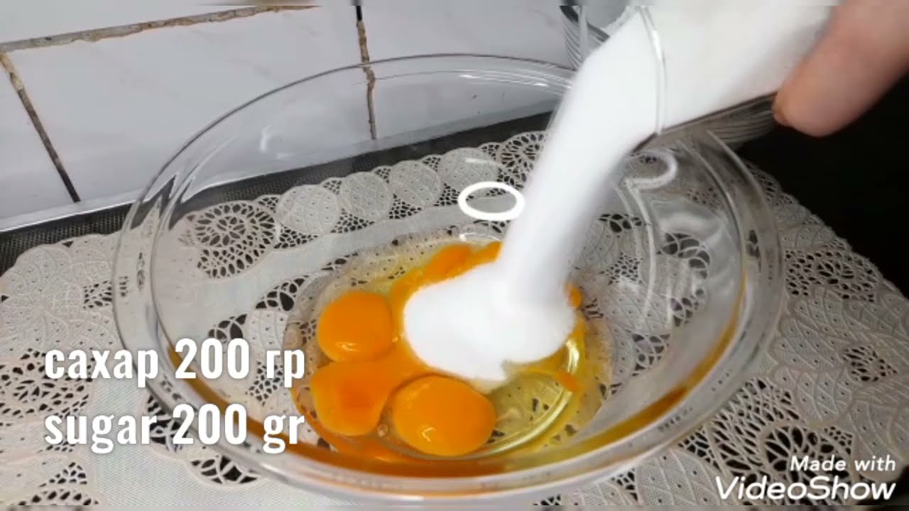 ингредиенты яйцо, сахар, мука. ingredients egg, sugar, flour