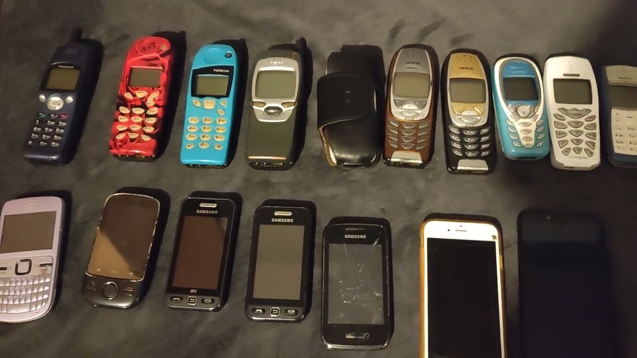 My ENTIRE phone collection!!