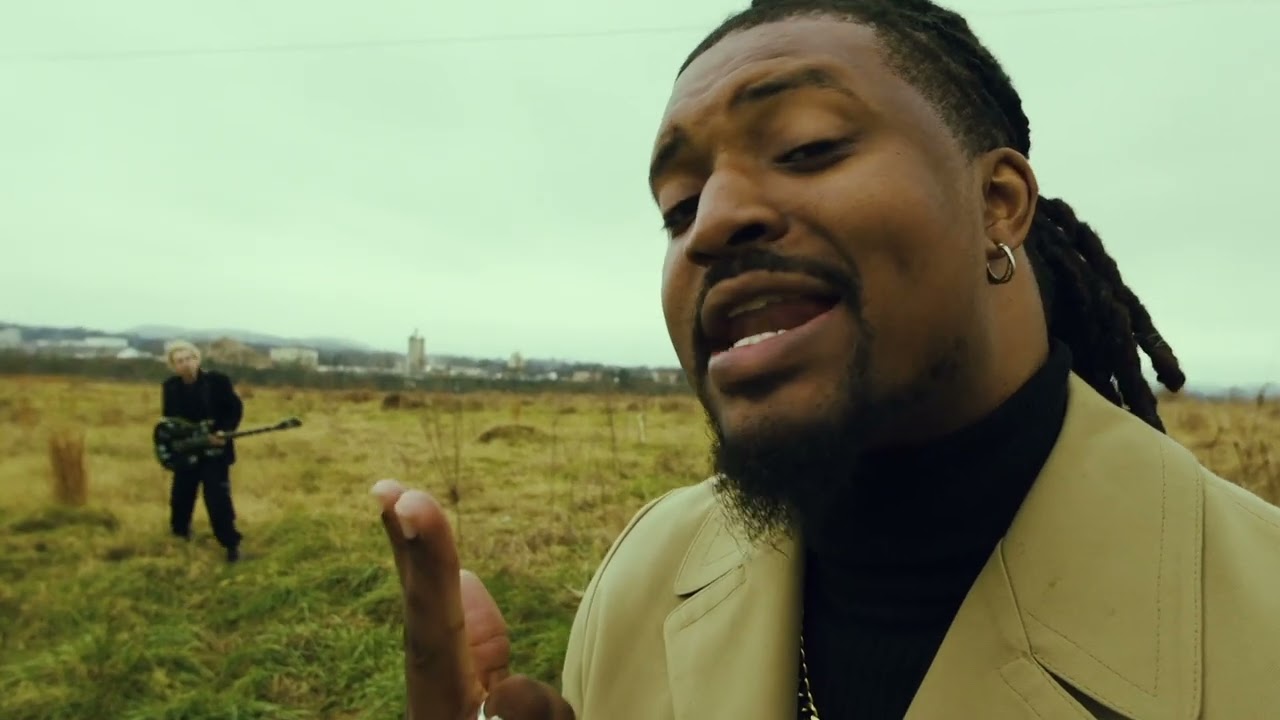 Mira JayPitts - Black Tesla (Official Video) en YouTube Mira JayPitts - Black Tesla (Official Video) en YouTube