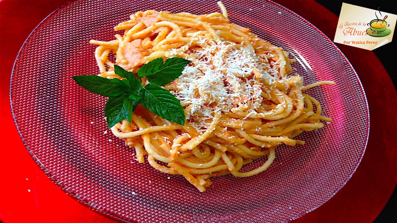 Receta de Espagueti rojo con jamón y crema a los niños les encanta - YouTube