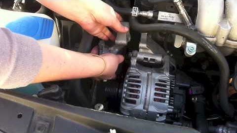 Paly Auto - Changing an alternator