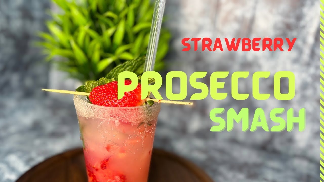 How to make a  Strawberry Prosecco Smash!/cocktail lover/bartender
