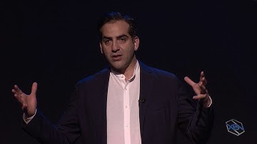 Houman Haddad receives Excellence in Innovation award and speaks at CXC Las Vegas 2018