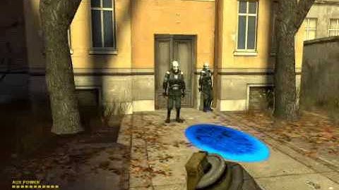 Portal gun in Half life 2 (hl2 maps in Portal)