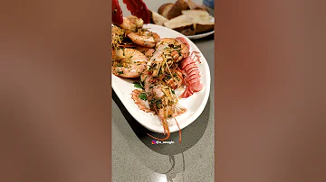 Очень вкусные и грязные креветки - видеорецепт