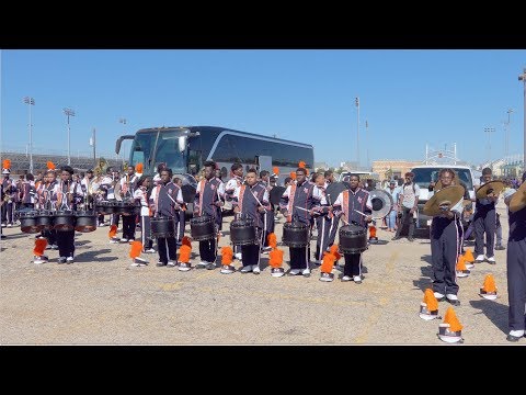 drumline-battle---langston-university-d.e.n-vs.-alcorn-t.o.p-(2019)-[4k]