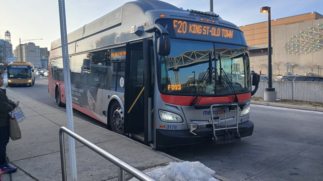 WMATA 2018 New Flyer XN40 #3179 On the F20 from West Falls Church to Tysons #wmata #newflyerxcelsior