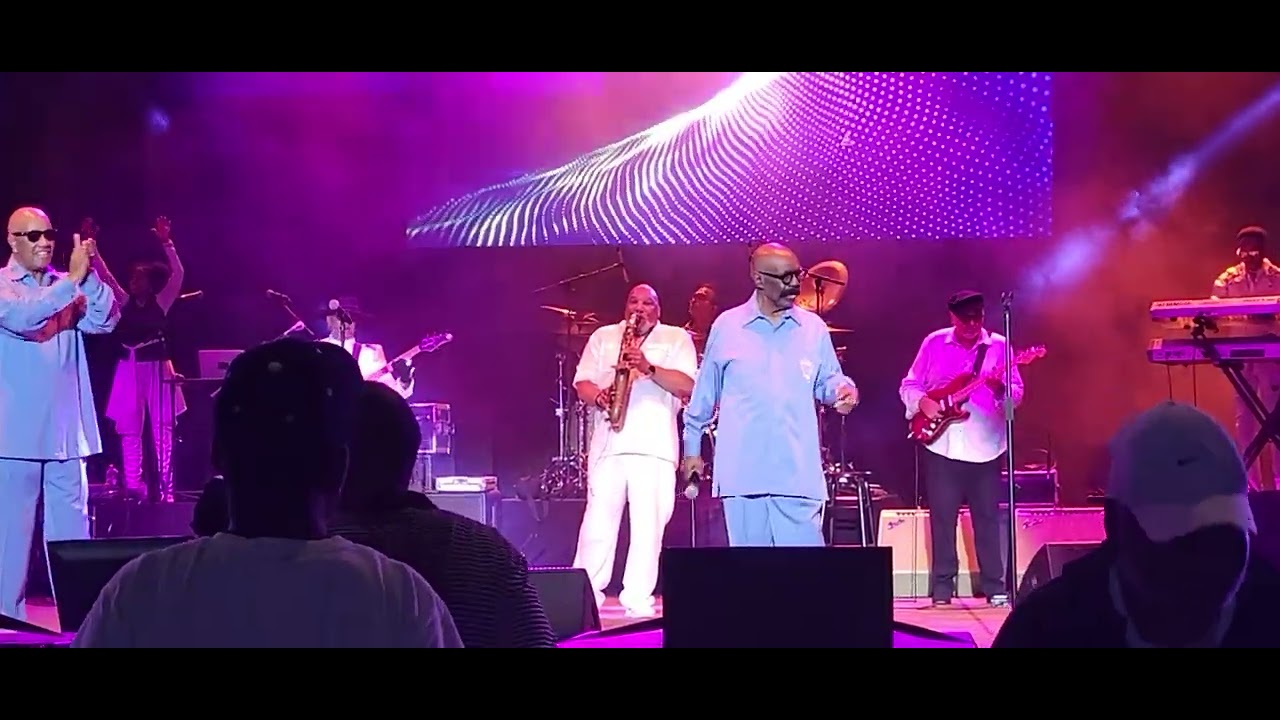 The Whispers sings "Lady" at The Dell in Philadelphia, PA.