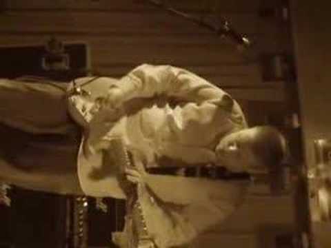 Danny Bryant - blues guitarist - live guitar solos