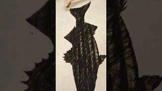 Simple contrast creates a bold design when tie dyeing some new fish prints.   #tiedye #fiberart