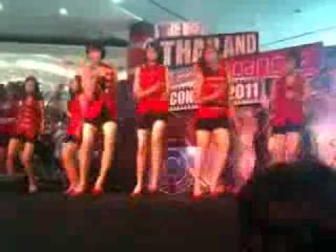Swizzle :) Cover snsd . Circus + Genie at 110611 The mall Bangkapi