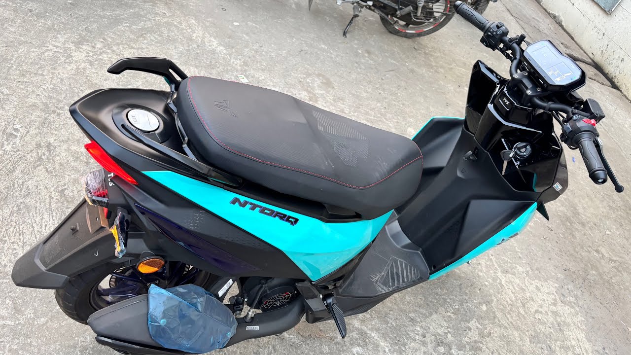 New TVS Ntorq 150 Base Model Details Review | On Road Price New Feature Mileage Top speed