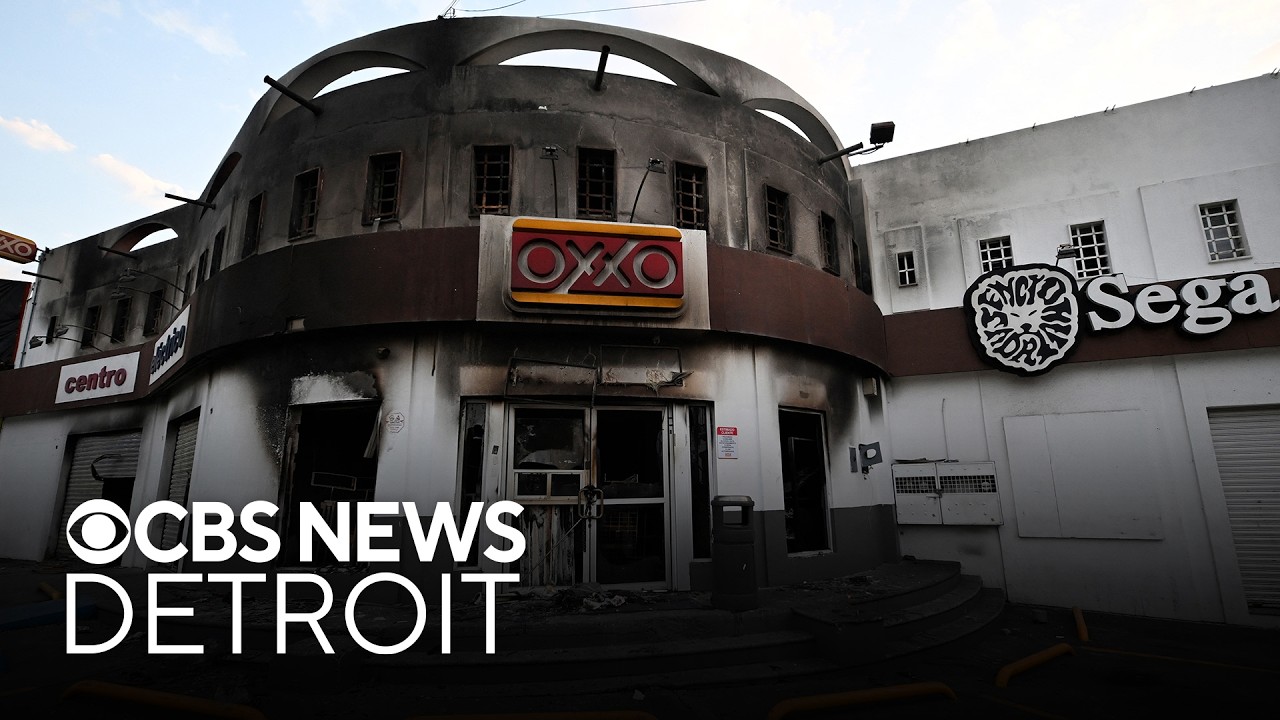 American tourists remain stranded in Puerto Vallarta amid cartel violence