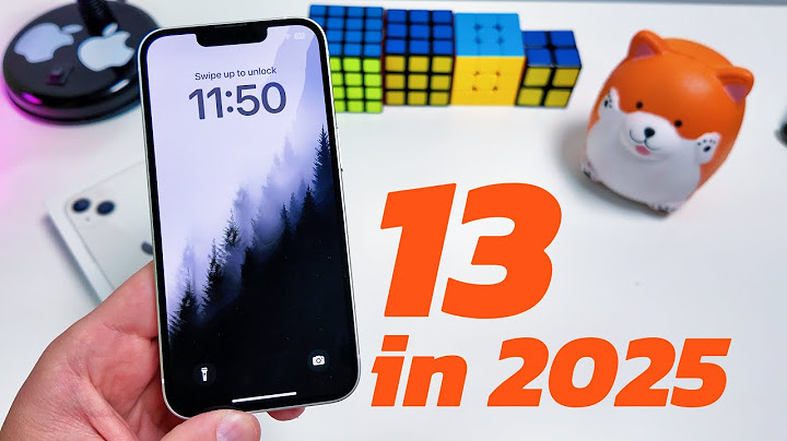 iPhone 13 in 2025: Still a BEAST? (Review)
