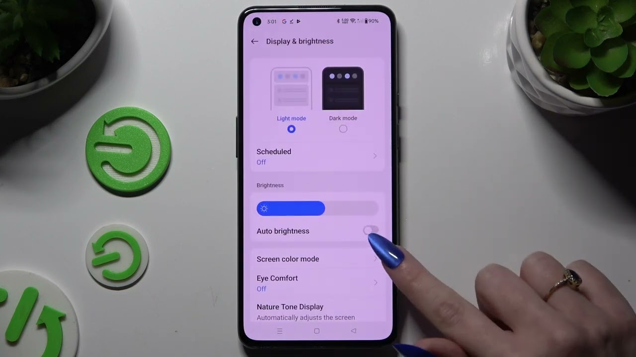 How to Turn On/ Off Auto Brightness on OnePlus 9