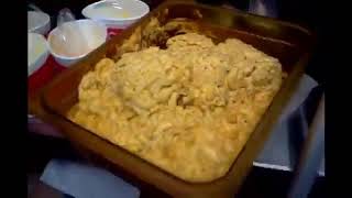 KFC employees caught selling old food to customers screenshot 4