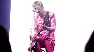 Machine Gun Kelly - Lonely - Cleveland, Ohio - Live 2021