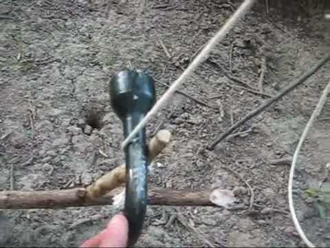 How to Make a Basic SNARE Trap with Paracord or Wire - Catch Your