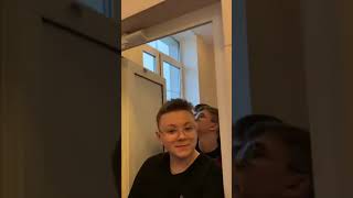 Novjara festo en rusa lernejo