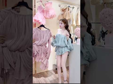 Dress of the day #trending