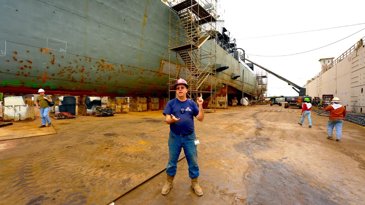 Brand New Deck on Drydocked WWII Destroyer | #12