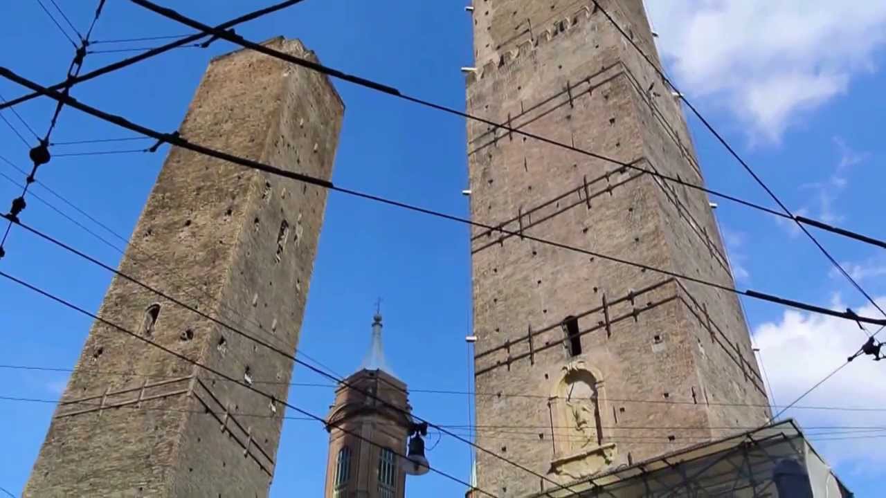 Bologna Torre degli Asinelli e Torre di Garisenda videomix - YouTube