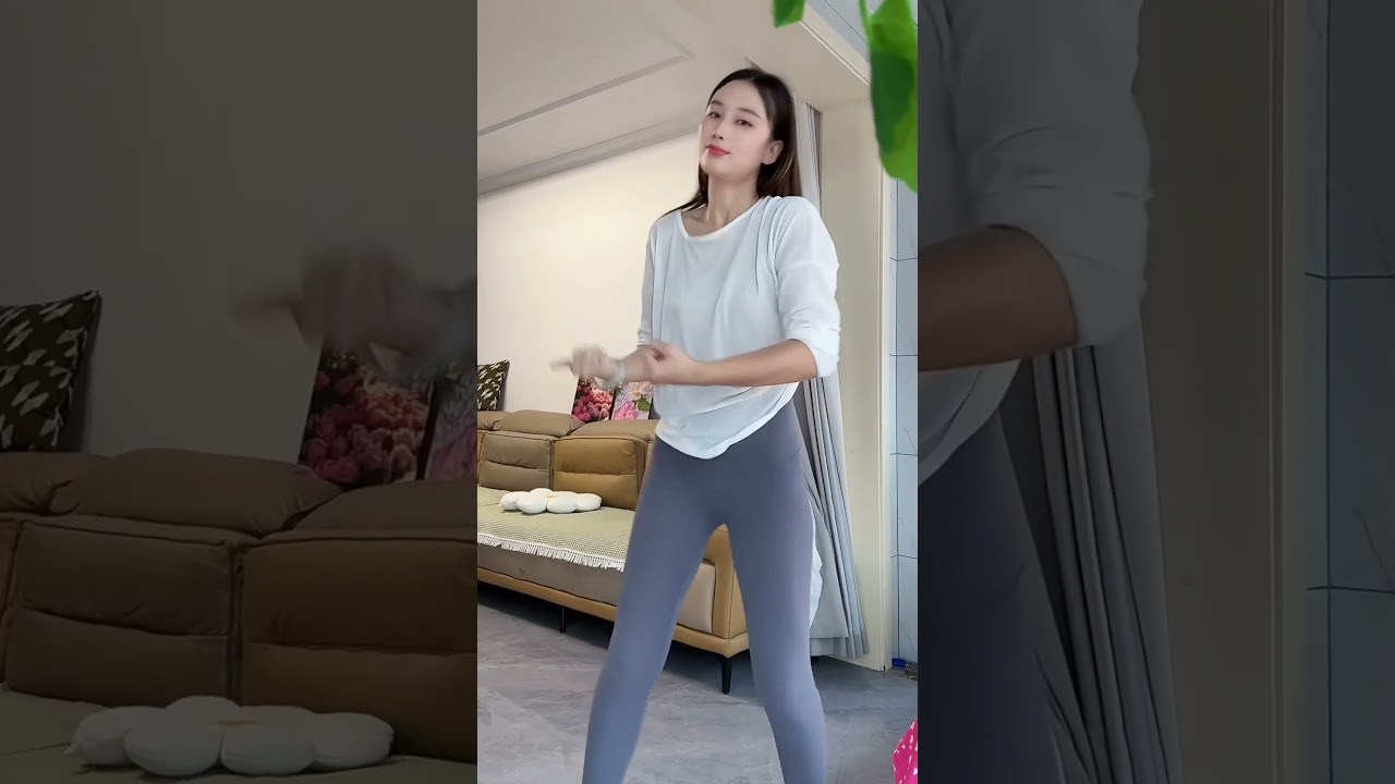 Dance Cover ♯5837 🔥 Beautiful Chinese Girl Perform the Latest Dance Trend.