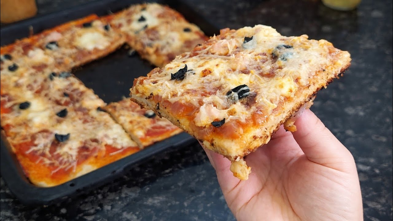 بغيتي بيتزا كاري تجيك كما تاع برا وأحسن جربي هاذ الوصفة بلا عجن تلميها بالمغرف تقول ڨاطو🔥بنينة بزاف