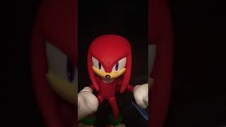 Knuckles Turns Smart