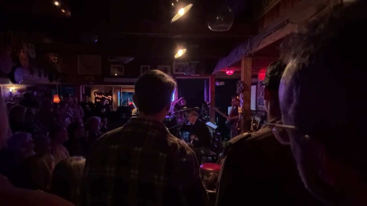 Dave Fleschner is live. Set 2 with The Bundy Band!