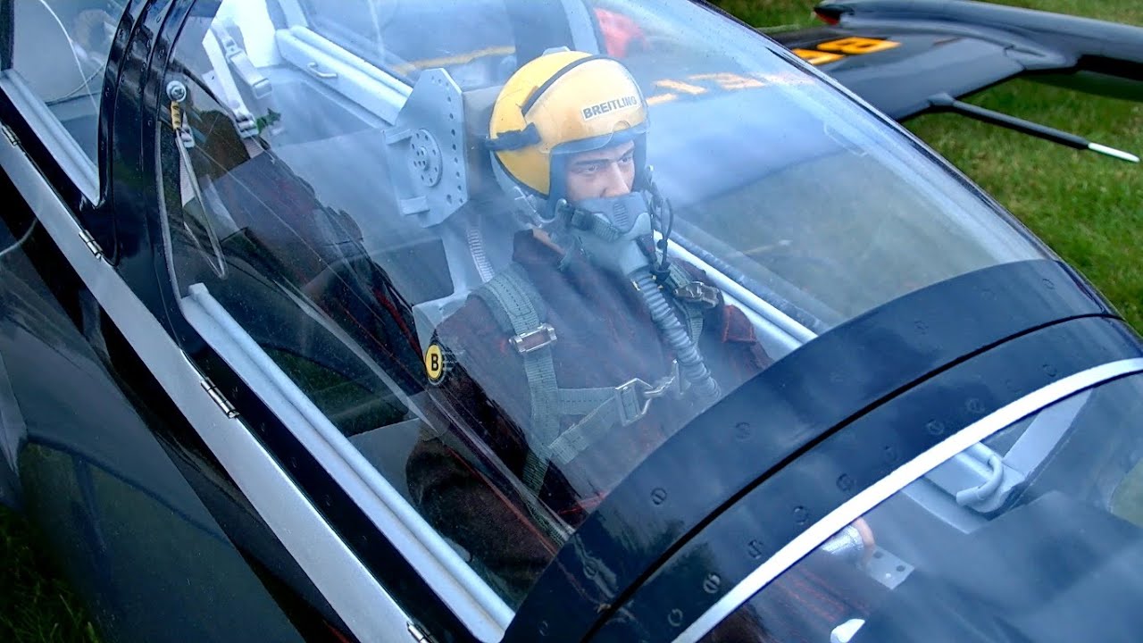 L-39 ALBATROS GIANT RC TURBINE MODEL JET FLIGHT / Flight Show Bölsdorf 2015 *1080p50fpsHD* airwolf reboot