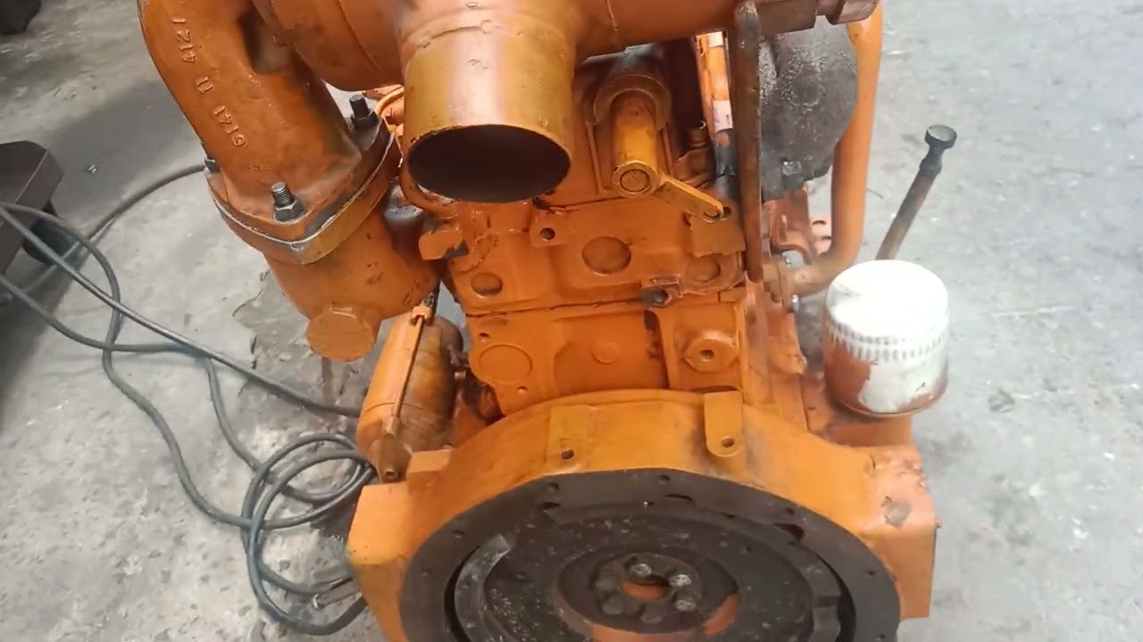 (đã bán)Komatsu 4D 92cốt std giá 14 triệu bao ship anliên hệ số điện thoại 039 581 4915