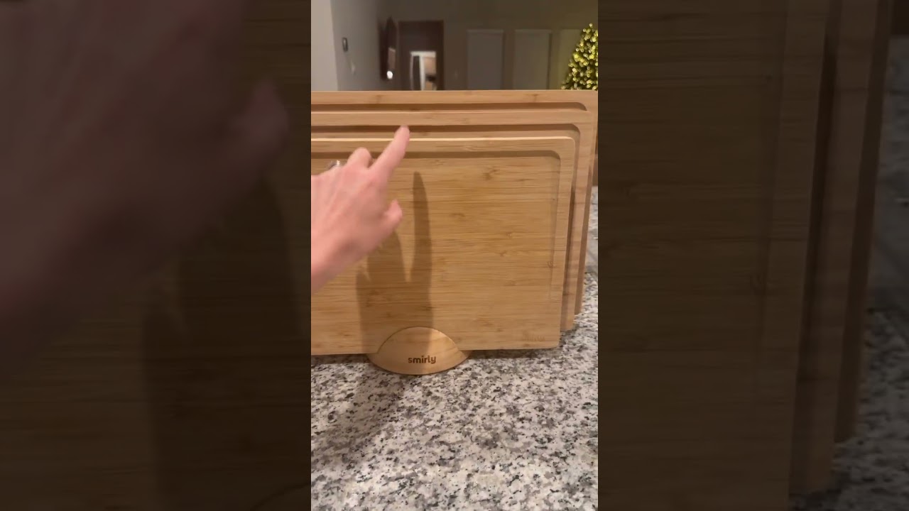 SMIRLY Wooden Cutting Boards For Kitchen Meal Prep & Serving - Bamboo Cutting Board Set with Holder