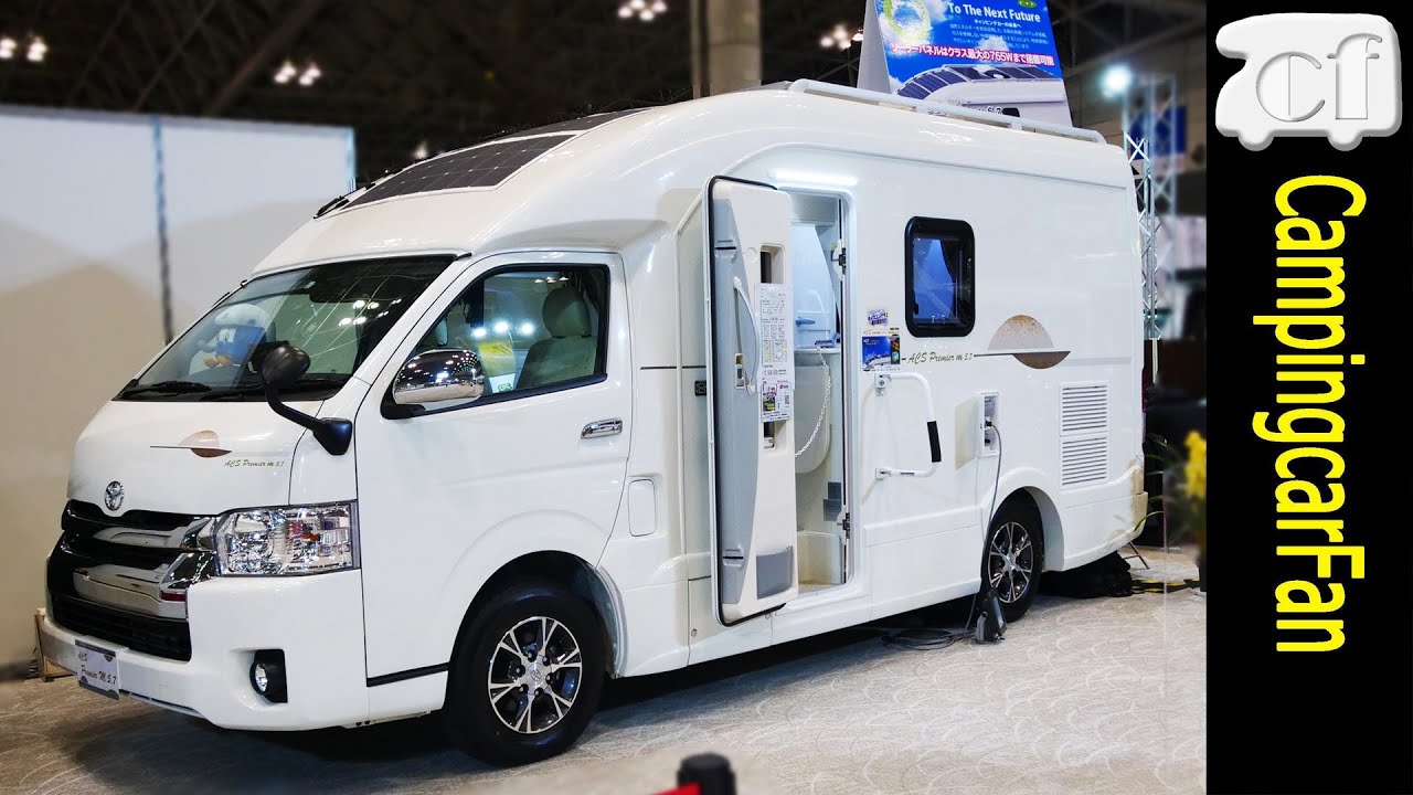 【ACSプルミエM5.7：RVビックフット】白で統一したインテリアのハイエースをベース車にした5m超キャブコン
