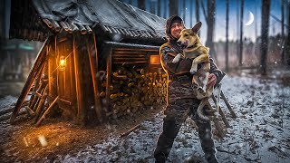 картинка: ХИЖИНУ НАШЛИ. ВСТРЕТИЛ ОХОТНИКА. ГОТОВЛЮ ИЗБУШКУ К ЗИМЕ. УШЕЛ НА НОЧЬ С ПЁСЕЛЕМ В ЛЕС.