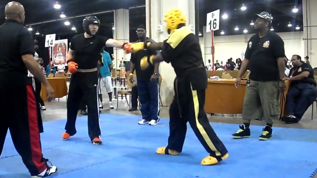 2011 Capitol Classic - Sparring