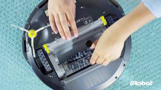 How to clean the brushes | Roomba® 600 series | iRobot®
