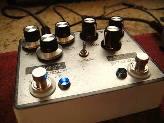 珍品　VOX リピートパーカッション　 エフェクトボックス Vox Repeat Percussion - YouTube