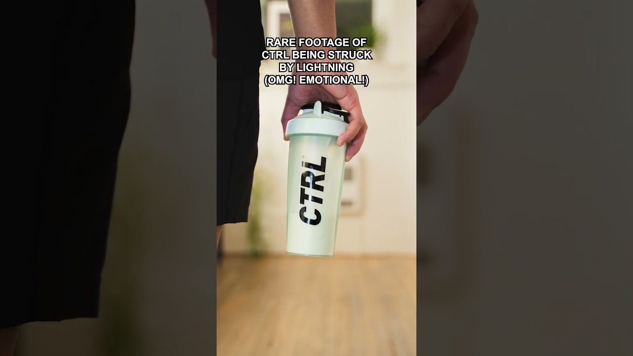 Lightning strike caught on camera 😱⚡️ 