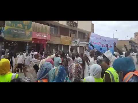 يحدث الٱن يحدث الآن رسميا إفتتاح شارع الحرية بالسوق العربي