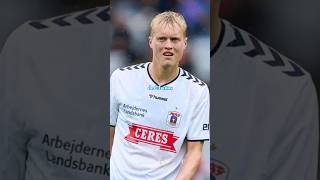 El Aarhus vuelve a tocar el cielo en #Dinamarca. #futbol #curiosidades #historias #aarhus