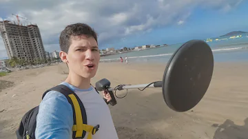 ¿Necesito permiso para detectar metales en una playa?