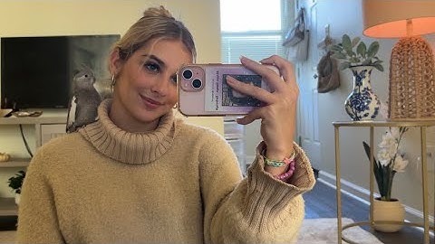 ASMR Mirror and Camera Tapping With My Bird 🕊️ Whispering