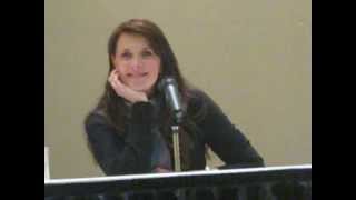 Amanda Tapping during her S4K panel at Calgary Expo-Clip 3