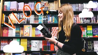 reading vlog 📖 book shopping & magical dark academia ~