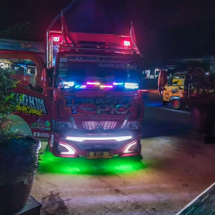 Story Wa Truk Trending Topic Quotes Bijak