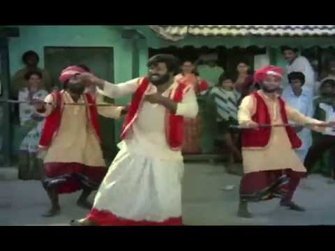 Jako Rakhe Saiyan Mar Sake Na Koi - Mard 1985
