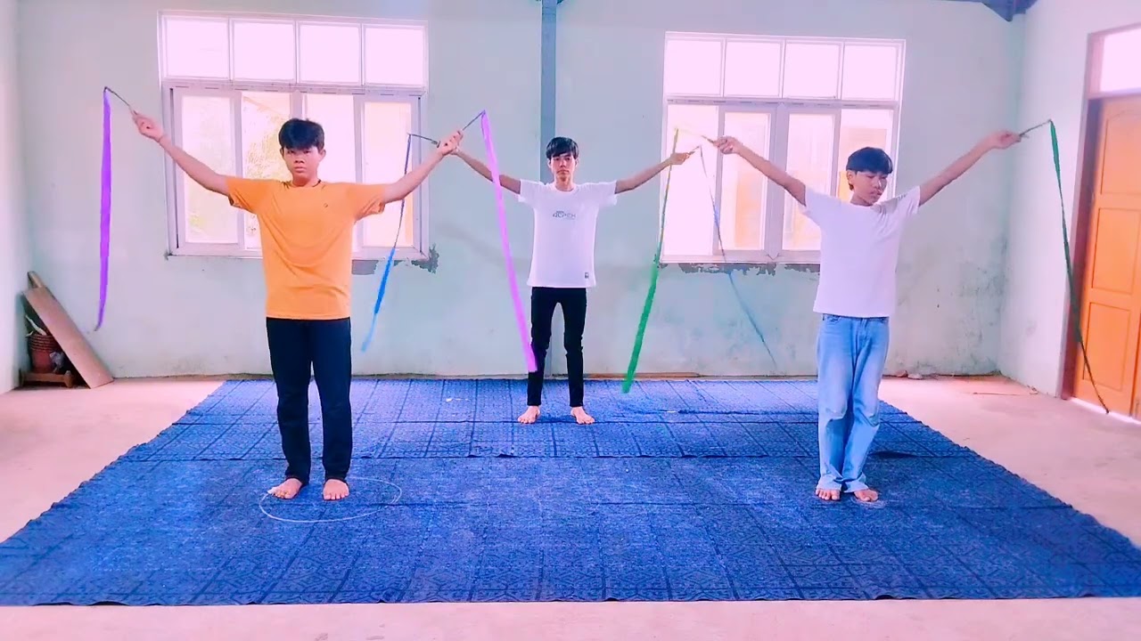 ကျေးဇူးပဲမေမေ_အက_Sayar Ye (Music Teacher) _တေးဆို_လာဒင့်ထားရီ 